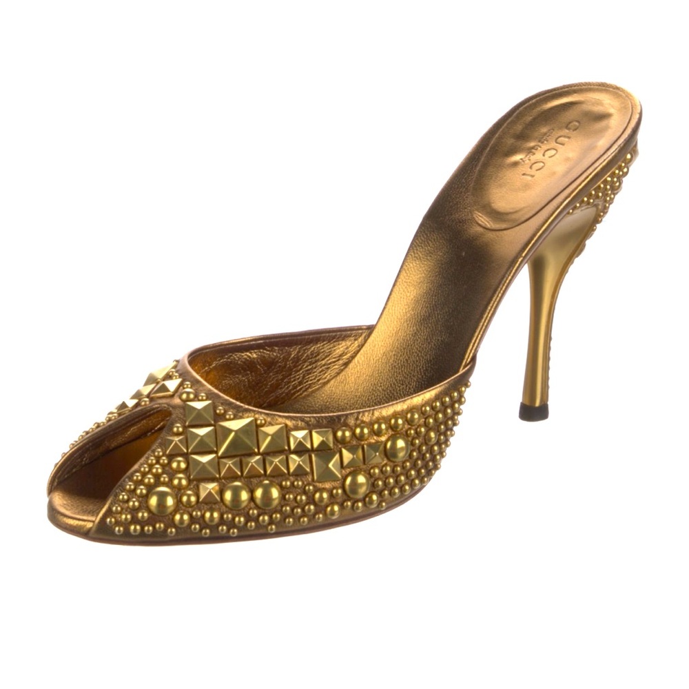 Vintage Gucci gold heels